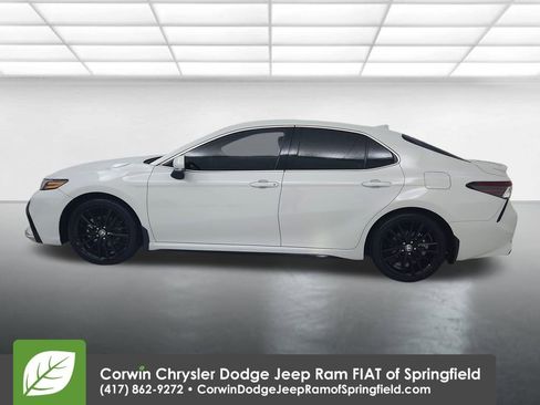 Used 2024 Toyota Camry XSE image 5