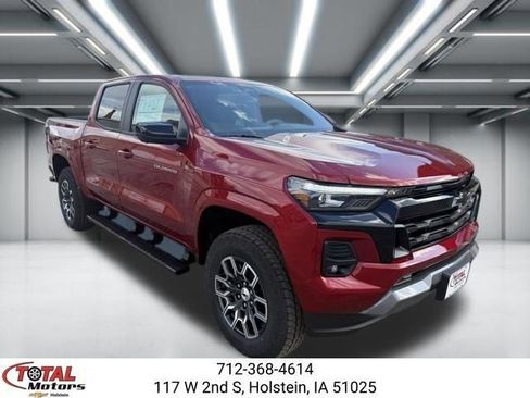 New 2026 Chevrolet Colorado Z71 AWD/4WD image 2