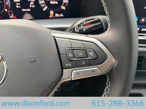 New 2026 Volkswagen Tiguan SE AWD/4WD image 15