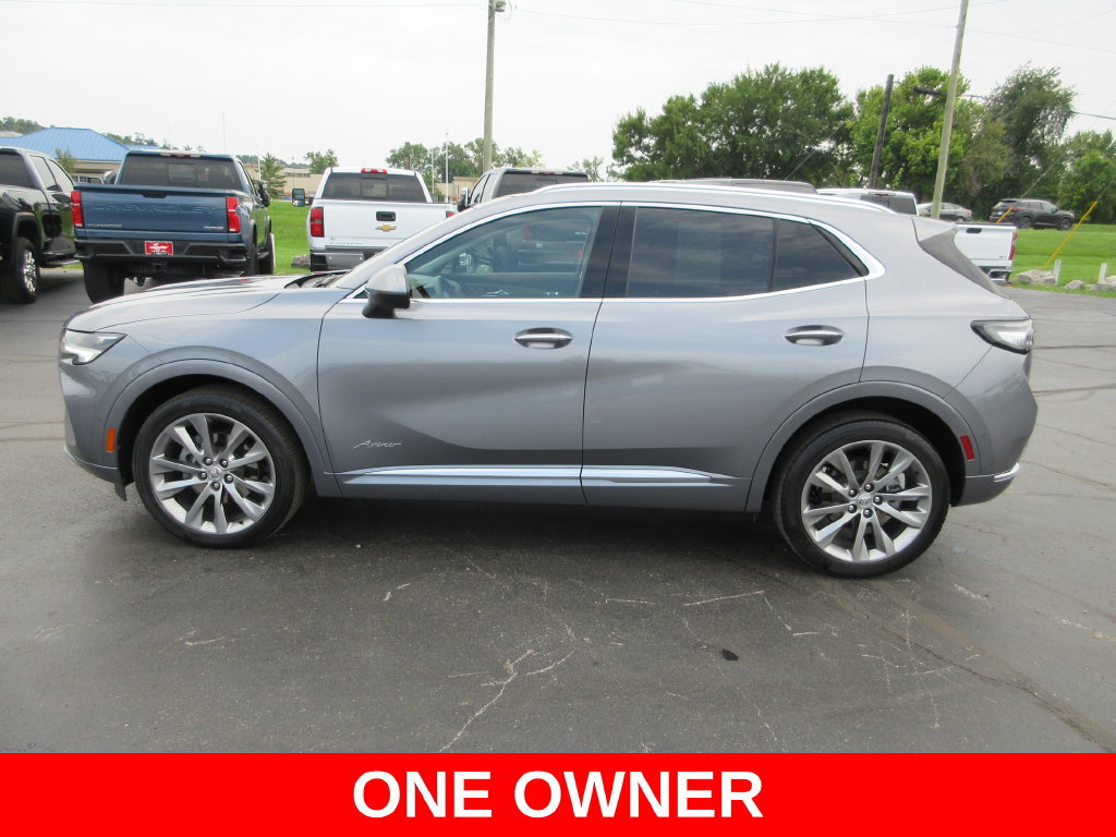 Certified 2022 Buick Envision Avenir w/ Technology Package II AWD/4WD image 10