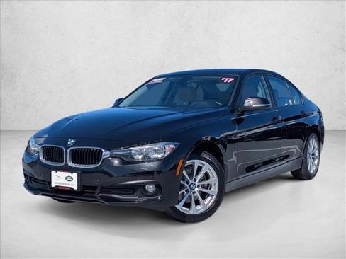 Used 2017 BMW 320i Sedan image 1