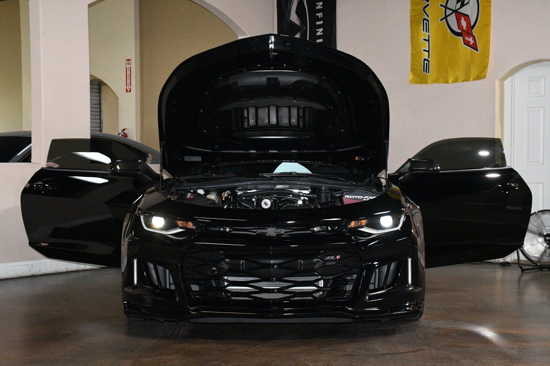 Used 2020 Chevrolet Camaro ZL1 RWD image 87