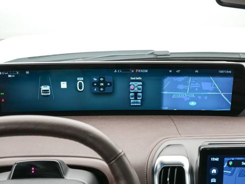 Certified 2025 Ford Expedition King Ranch AWD/4WD image 20