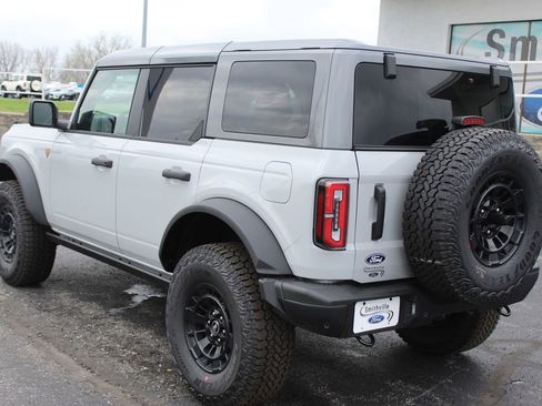 New 2026 Ford Bronco Badlands AWD/4WD image 5
