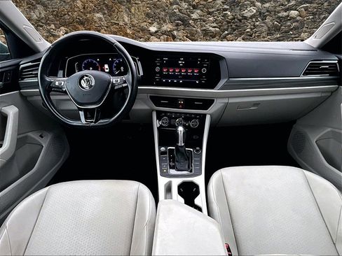 Used 2019 Volkswagen Jetta SEL image 13