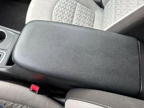 Used 2024 Chevrolet Equinox LT image 25