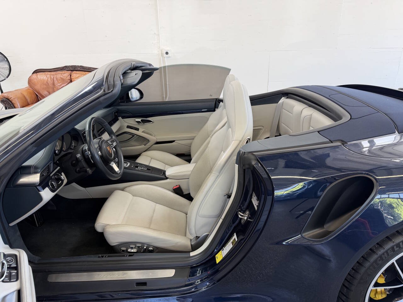 Used 2019 Porsche 911 Turbo S AWD/4WD image 39