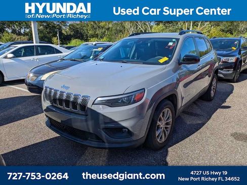 Used 2022 Jeep Cherokee Latitude Lux FWD image 1