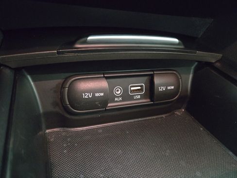 Used 2019 Kia Optima LX image 24