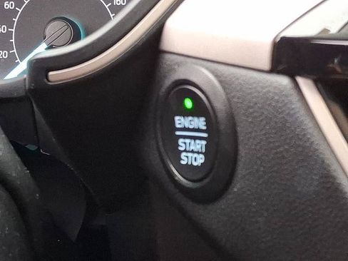 Certified 2022 Ford Escape SE AWD/4WD image 25