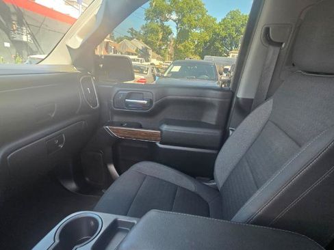 Used 2019 Chevrolet Silverado 1500 LT w/ All-Star Edition AWD/4WD image 19