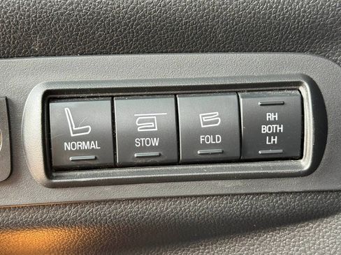 Used 2016 Ford Explorer Limited AWD/4WD image 22