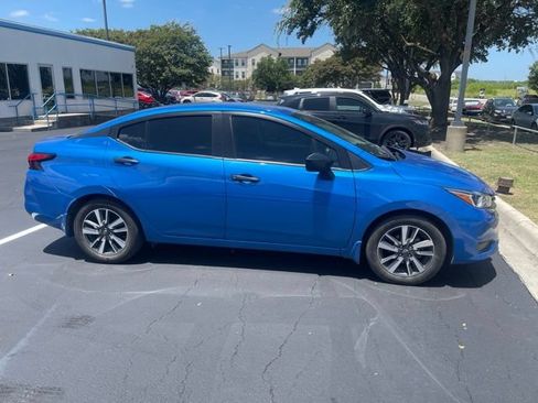 Used 2024 Nissan Versa S w/ S Plus Package FWD image 4