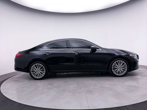Used 2024 Mercedes-Benz CLA 250 4MATIC image 40