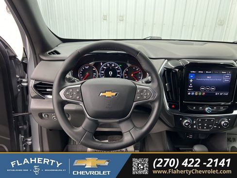Used 2023 Chevrolet Traverse High Country image 29