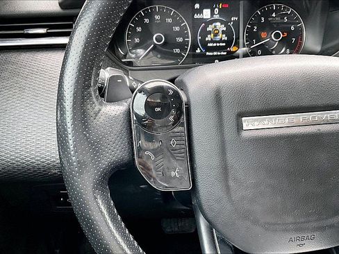 Used 2020 Land Rover Range Rover Velar S image 19