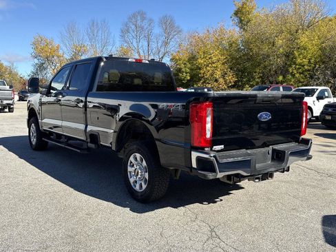 Used 2024 Ford F250 XLT image 7