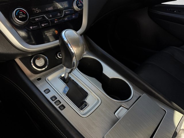 Used 2015 Nissan Murano Platinum w/ Platinum Technology Package AWD/4WD image 9