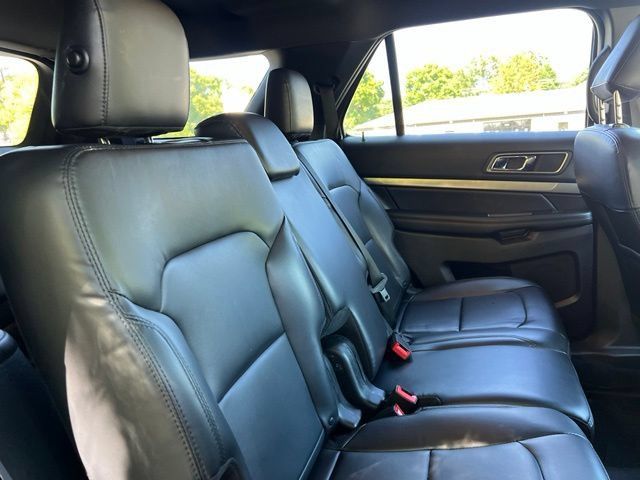 Used 2019 Ford Explorer XLT w/ Equipment Group 202A FWD image 20