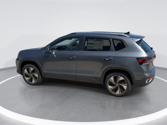 New 2026 Volkswagen Taos SE AWD/4WD image 5