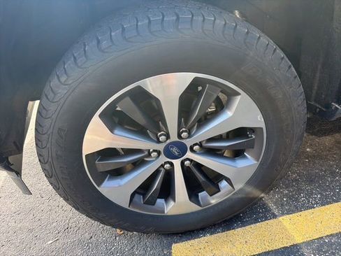 Used 2019 Ford F150 XL w/ Equipment Group 101A Mid image 4