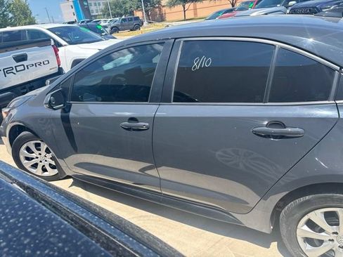 Used 2024 Toyota Corolla SE FWD image 5