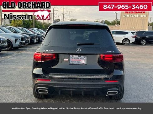 Used 2024 Mercedes-Benz GLB 250 4MATIC image 8