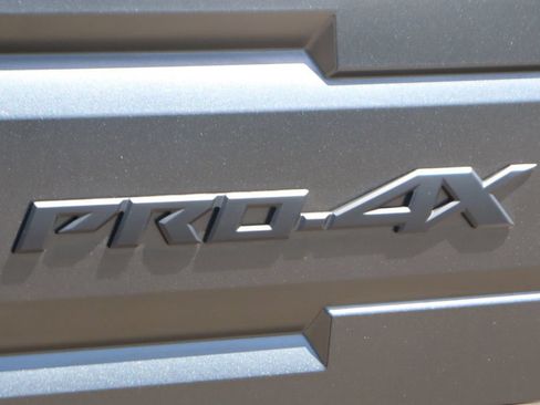 Used 2025 Nissan Frontier PRO-4X w/ Pro Convenience Package AWD/4WD image 34