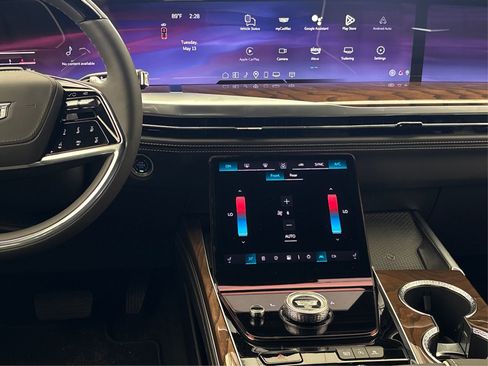 New 2025 Cadillac Escalade Sport Platinum image 16