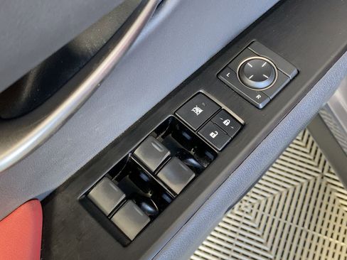 Used 2021 Lexus UX 250h F Sport image 10