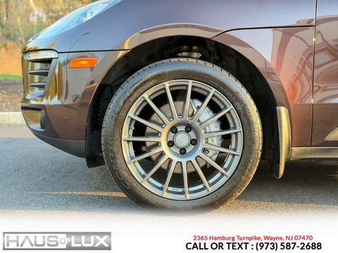 Used 2017 Porsche Macan S image 10