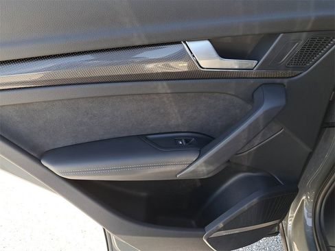 Certified 2023 Audi SQ5 Premium Plus w/ Premium Plus Package image 28