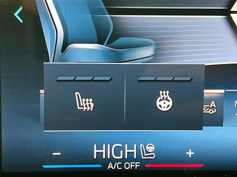 Certified 2025 BMW 228i xDrive w/ Premium Package image 21