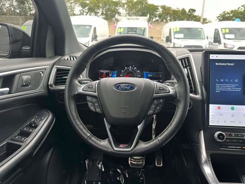 Certified 2023 Ford Edge ST image 14
