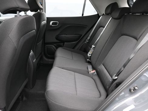 New 2026 Hyundai Venue SE image 11