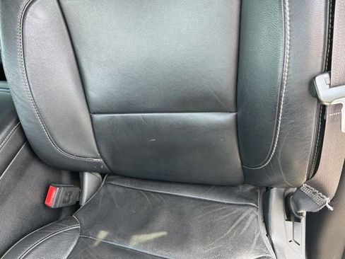 Used 2014 GMC Sierra 1500 SLT w/ SLT Crew Cab Value Package image 40