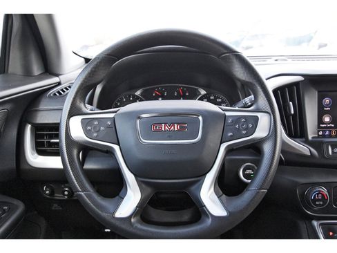 Used 2022 GMC Terrain SLE w/ Driver Convenience Package image 13
