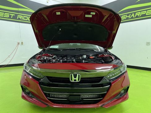 Used 2021 Honda Accord Sport image 4