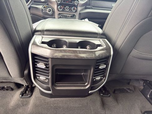 Used 2020 RAM 1500 Big Horn AWD/4WD image 34