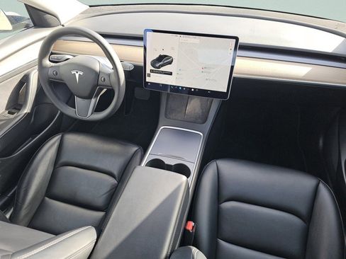 Used 2021 Tesla Model 3 Standard Range Plus image 26