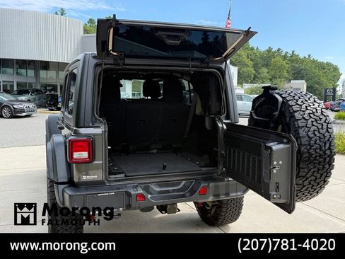 Used 2025 Jeep Wrangler Unlimited Sport AWD/4WD image 21