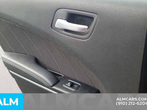 Used 2023 Dodge Charger SXT image 23