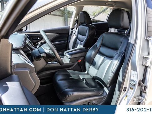 Used 2023 Nissan Murano SV FWD image 18