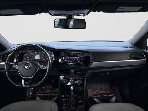 Used 2019 Volkswagen Jetta R-Line FWD image 22