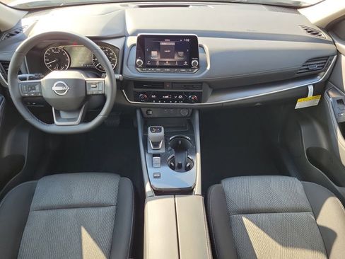 New 2026 Nissan Rogue SV image 17