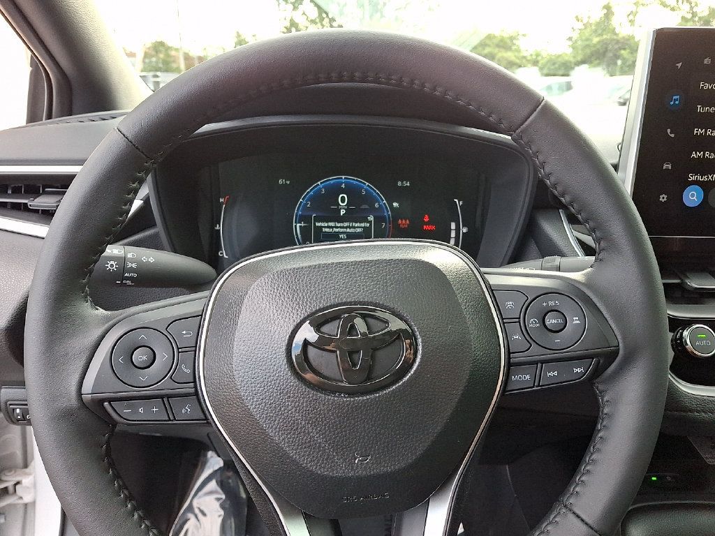 Used 2025 Toyota Corolla SE w/ SE Premium Package FWD image 22
