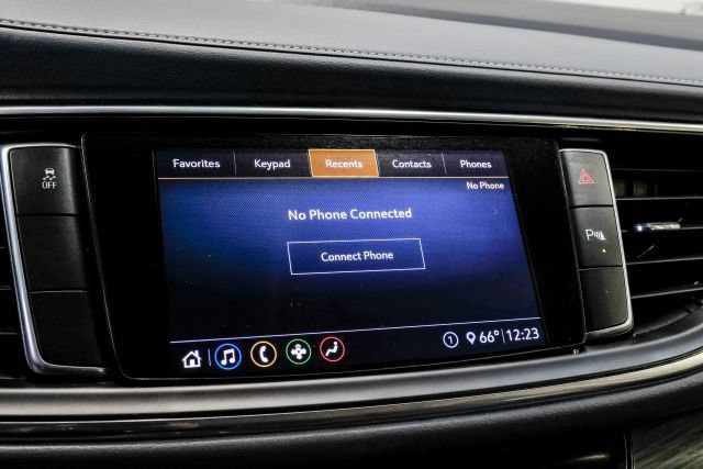 Used 2021 Buick Enclave Essence w/ LPO, Floor Liner Package FWD image 31