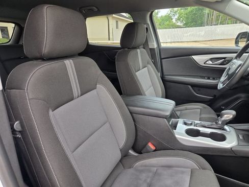 Used 2024 Chevrolet Blazer LT w/ Convenience Package FWD image 20