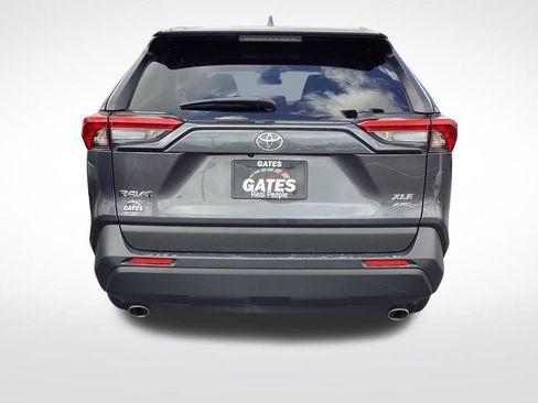 Used 2025 Toyota RAV4 XLE image 7