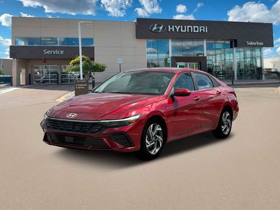 New 2025 Hyundai Elantra SEL